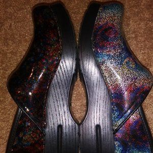 Dansko 38, Mixed Pair